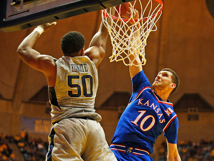 sagaba-konate-blocks-kansas-inline.jpg